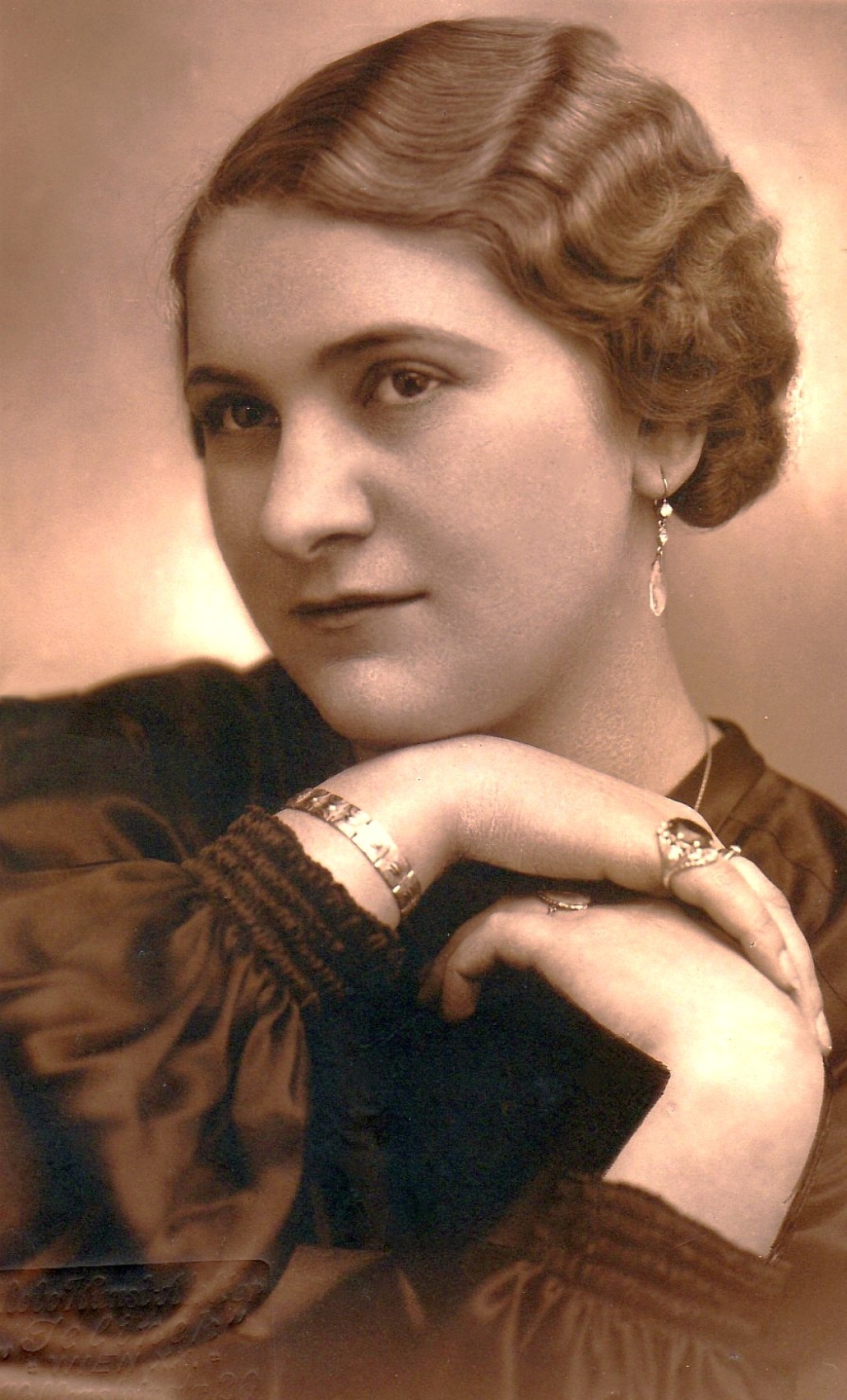 Rosa Kiss, geb. Bujtor *1916/+1998 (Portrait)