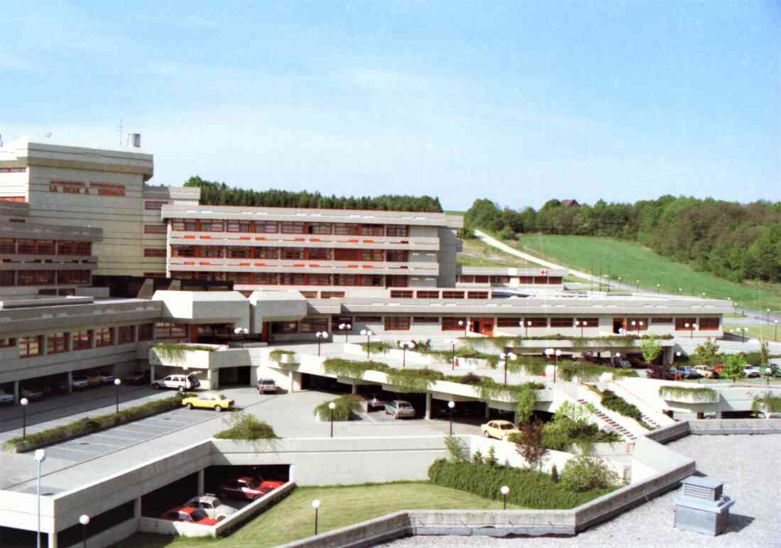 Krankenhaus: LKH Dornburggasse - Parkdeck (Dornburggasse 80)