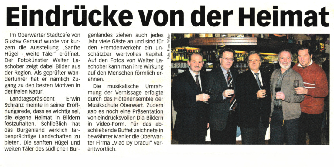 Bericht in der Kronen Zeitung vom 12. Feber 2004 über die Vernissage von Walter Laschober "Sanfte Hügel - weite Täler" im Stadt-Cafe (Gamauf/Steiger/Schranz/Laschober/Horvath)
