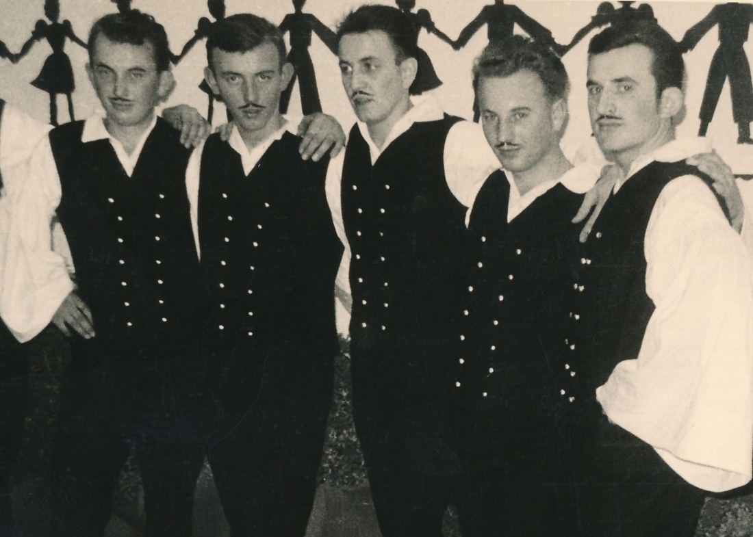 Reformierter Leseverein: Ungarische Volkstanzgruppe - Männer (Hegedüs/Imre/Herklotz/Krutzler/Baliko)