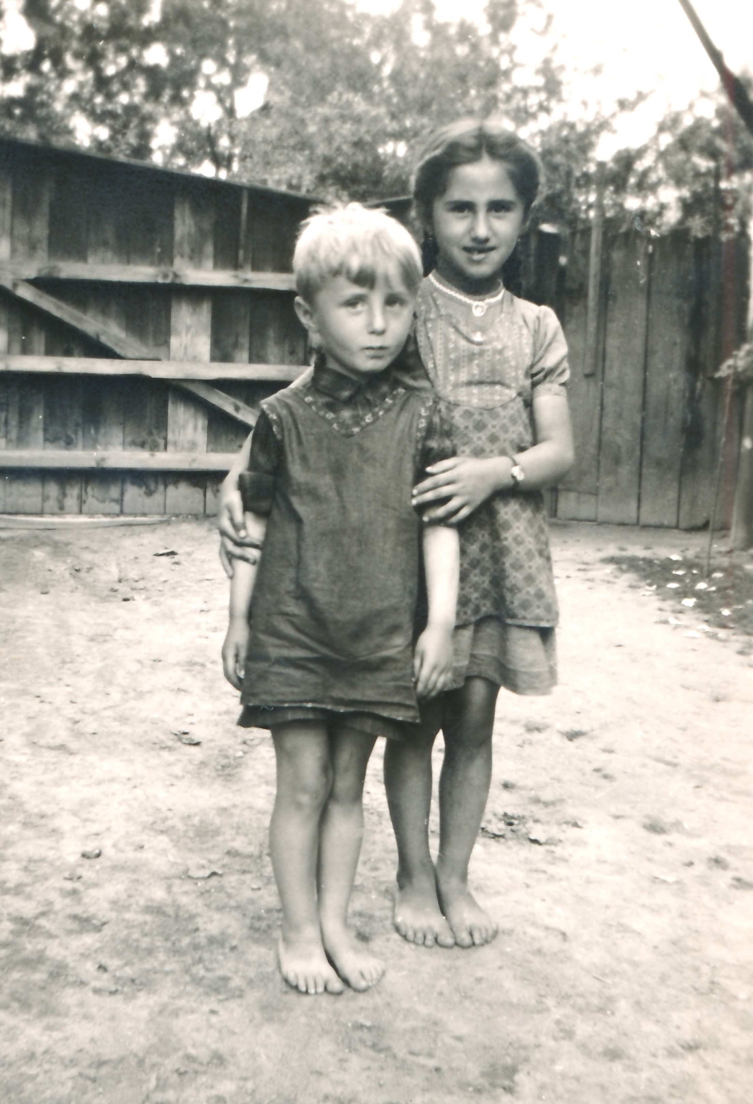 Die Geschwister Alexander und Julianna Baliko - Johann Straußgasse 46