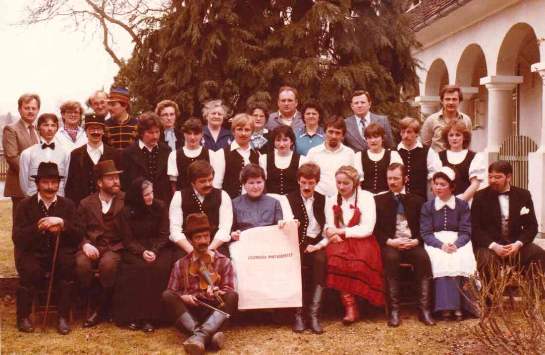 Reformierter Leseverein: Theaterstück "Csizmadia mint kisértet" 1982