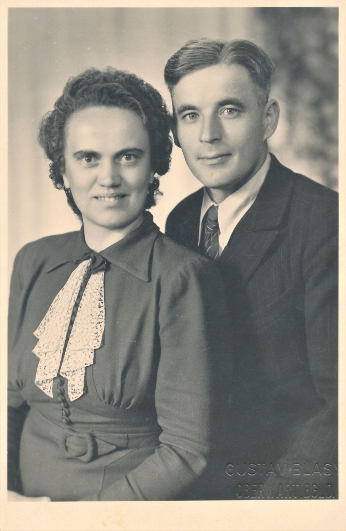 Das Hochzeitspaar Emilia Böcskör (*1914/+1993) und Ernst Kuch (*1912/+1989)