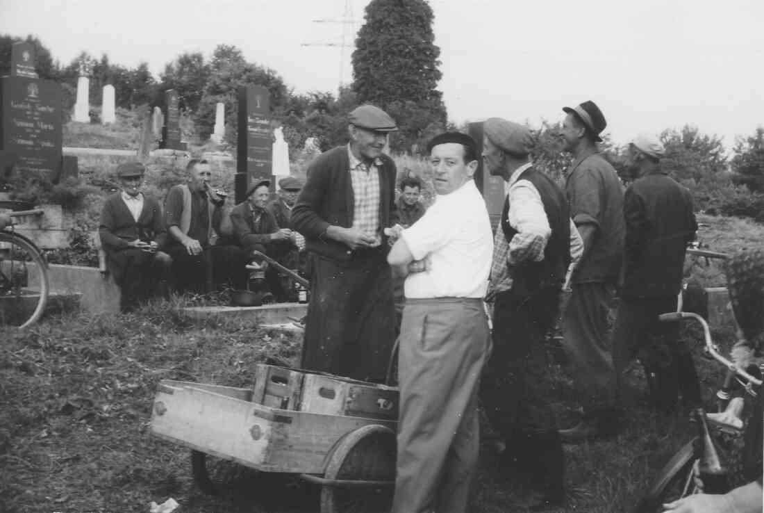Reformierter Friedhof - Mäharbeiten