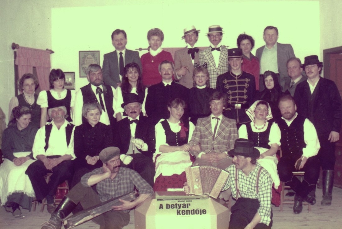 Reformierter Leseverein: Theaterstück "A betyár kendője" 1984