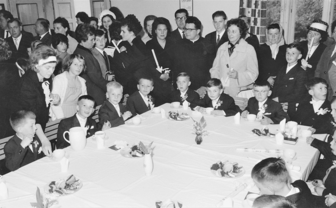 Röm. kath. Pfarrgemeinde: Hl. Erstkommunion 1965