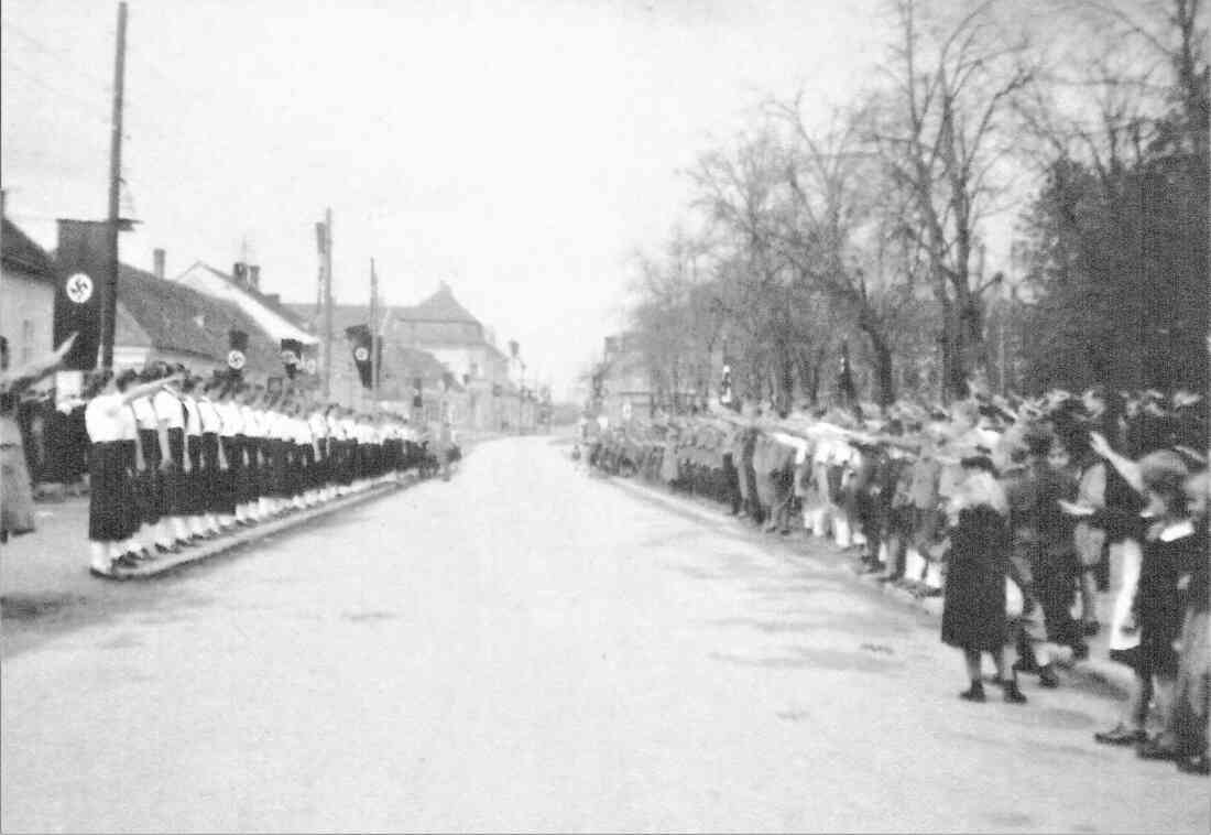 Kundgebung der Nationalsozialisten  (Hauptplatz / Bereich des Stadtparks)