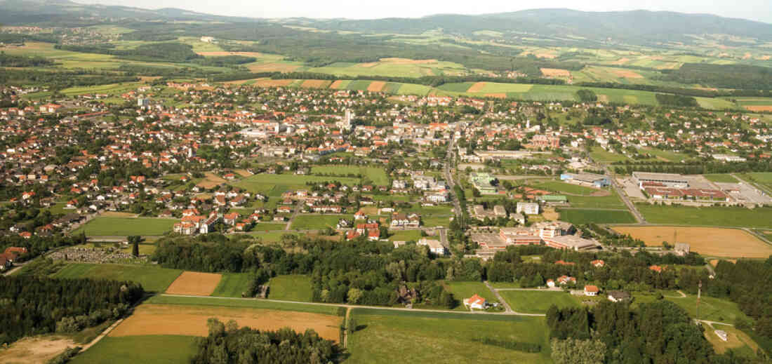 Flugaufnahme/Luftbild: Blick gegen NO