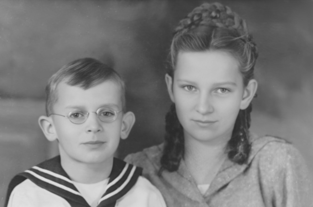 Die Geschwister Elfi Graf (*1936) und Gerhard Graf (*1939)