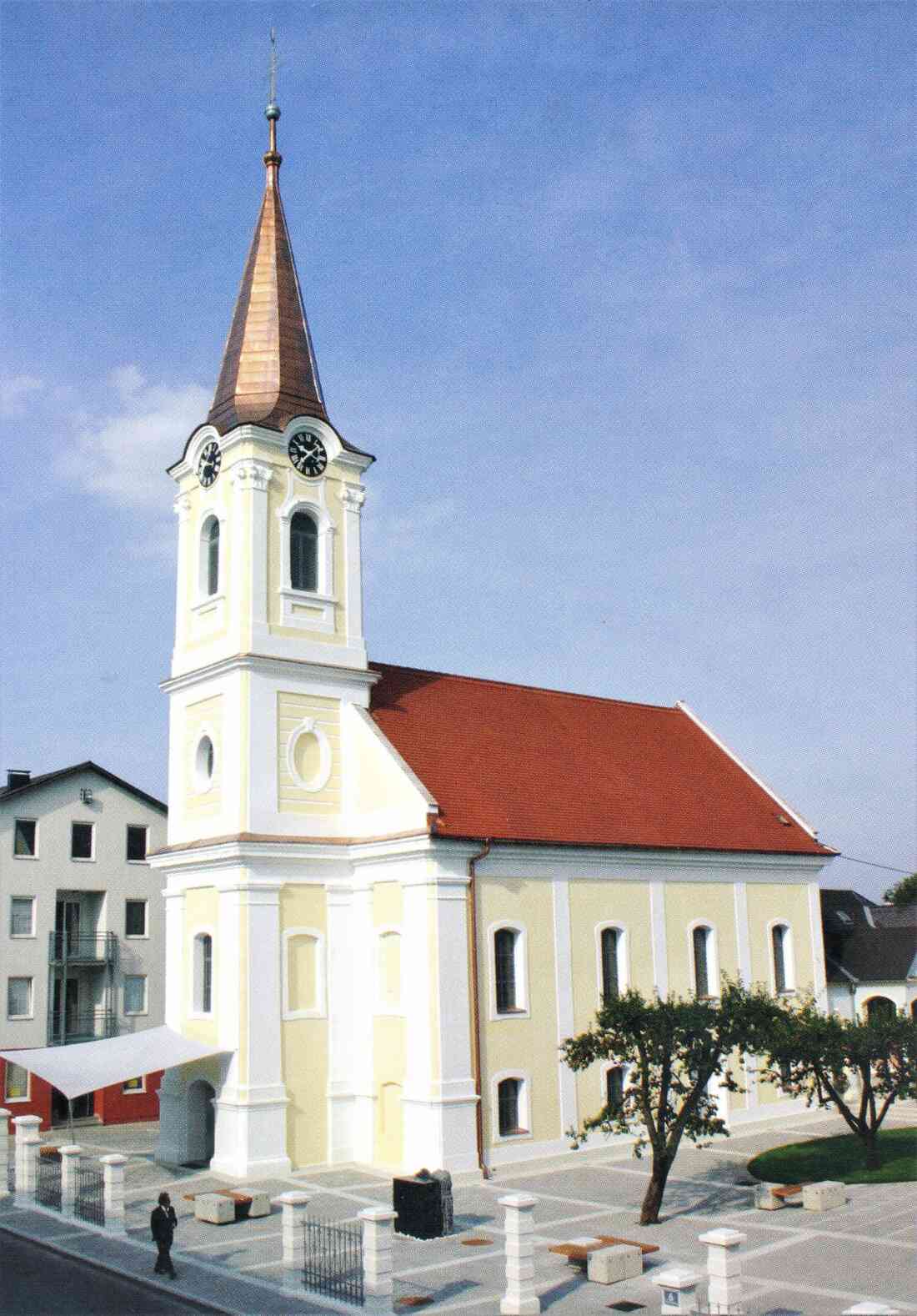 Ansichtskarte: Kirche der evang Pfarrgemeinde AB nach der Außenrenovierung 2004