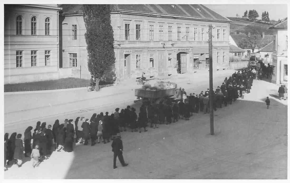 Leichenzug - Begräbnis Josef Seper *1903/+1950, Gastwirt (evang. AB)