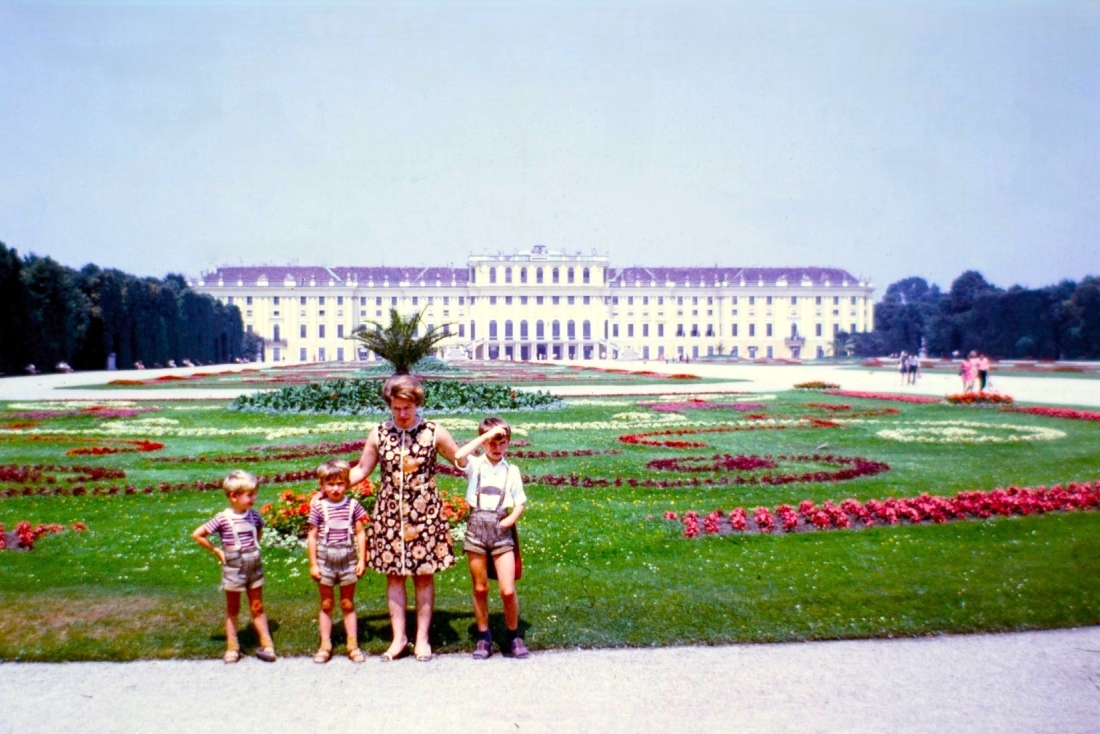 Familie Unger besucht das Schloss Schönbrunn