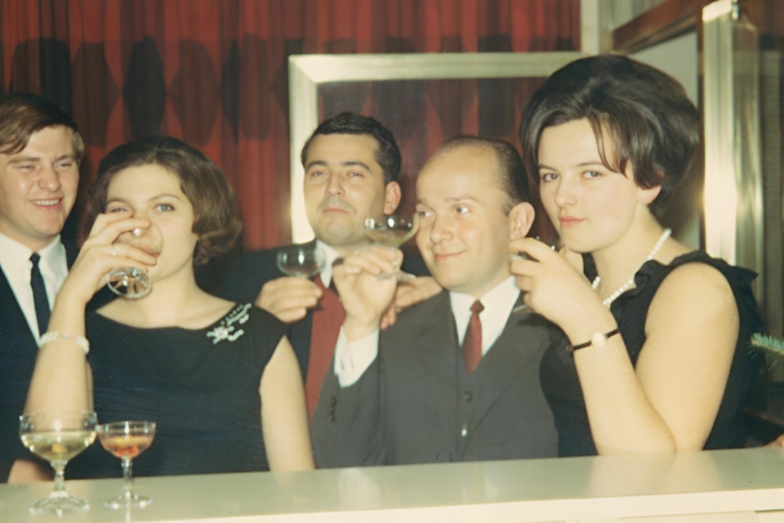 Nobler Silvesterabend  beim "Sani" (Rummel - Eisgartl) - Steinamangererstraße 14 / Zambo-Adorjan-Kiss-Mayer-Hegedüs