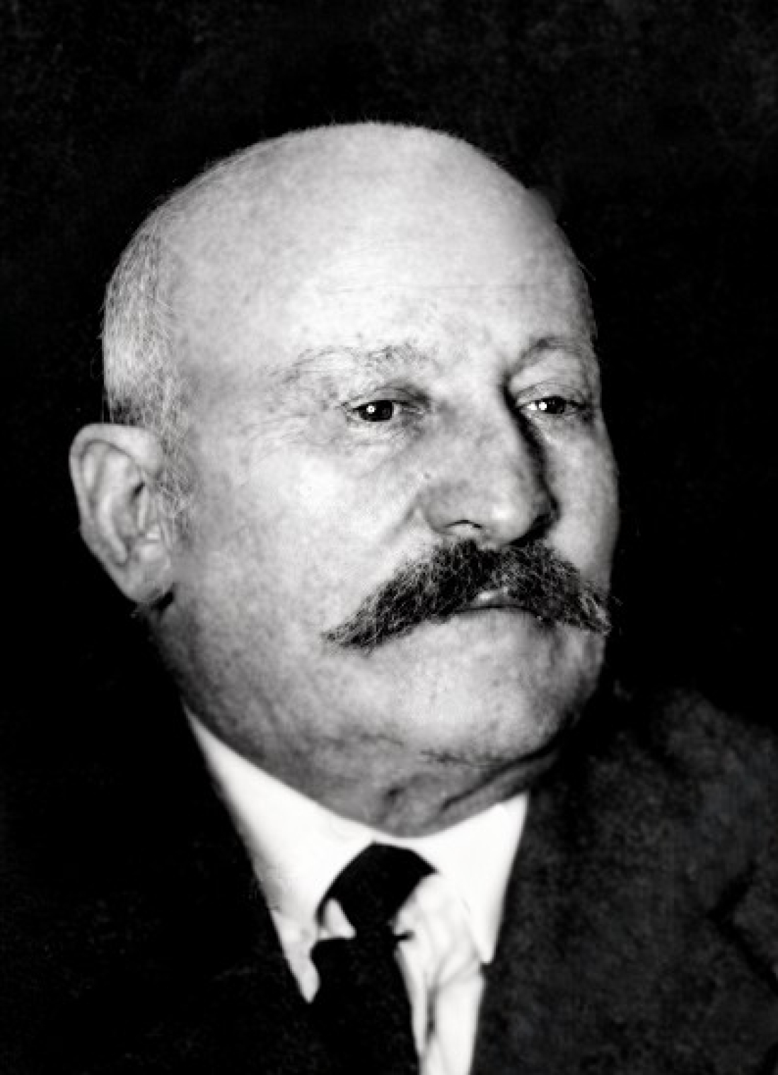 Portrait: Anton Wagner sen. (*1864/+1938) - Gastwirt an der Adresse OW 148 / Hauptplatz 8