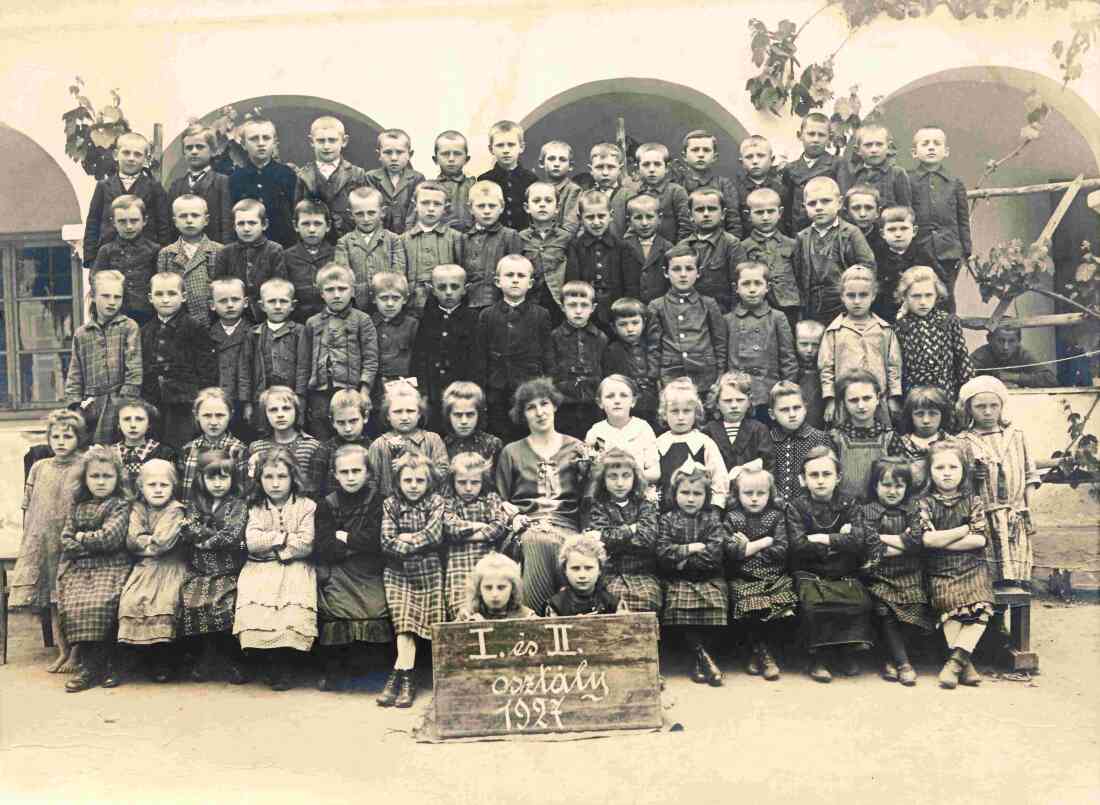 Reformierte Schule: Klassenfoto (Farsky-Süteö)