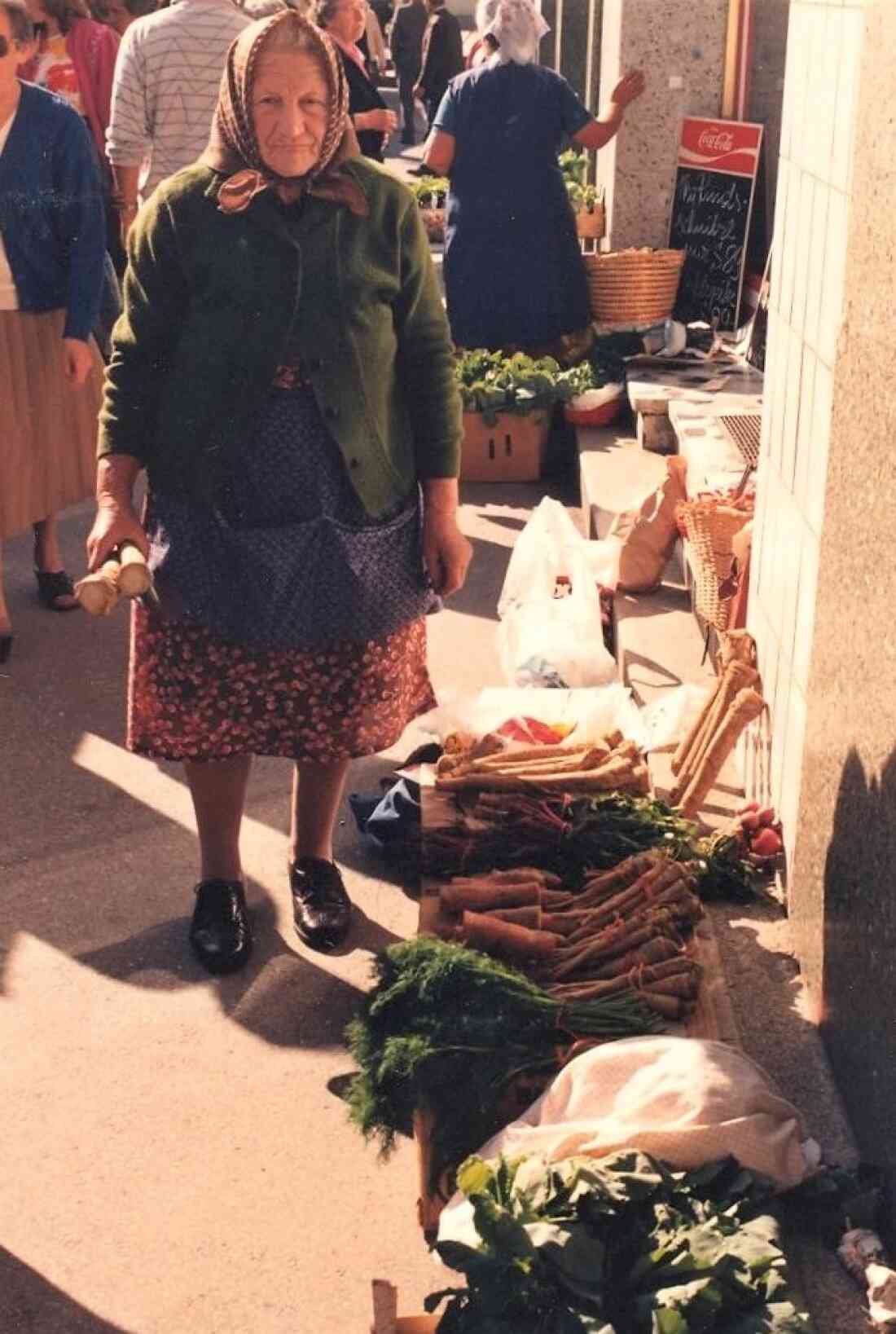 Wochenmarkt: eine typische Riedlingsdorfer Marktfrau
