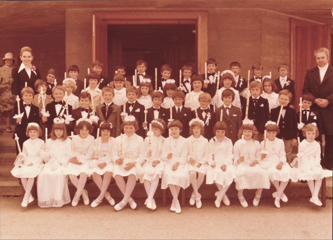 Röm. kath. Pfarre: Erstkommunion (Steszgal/Mikovits)