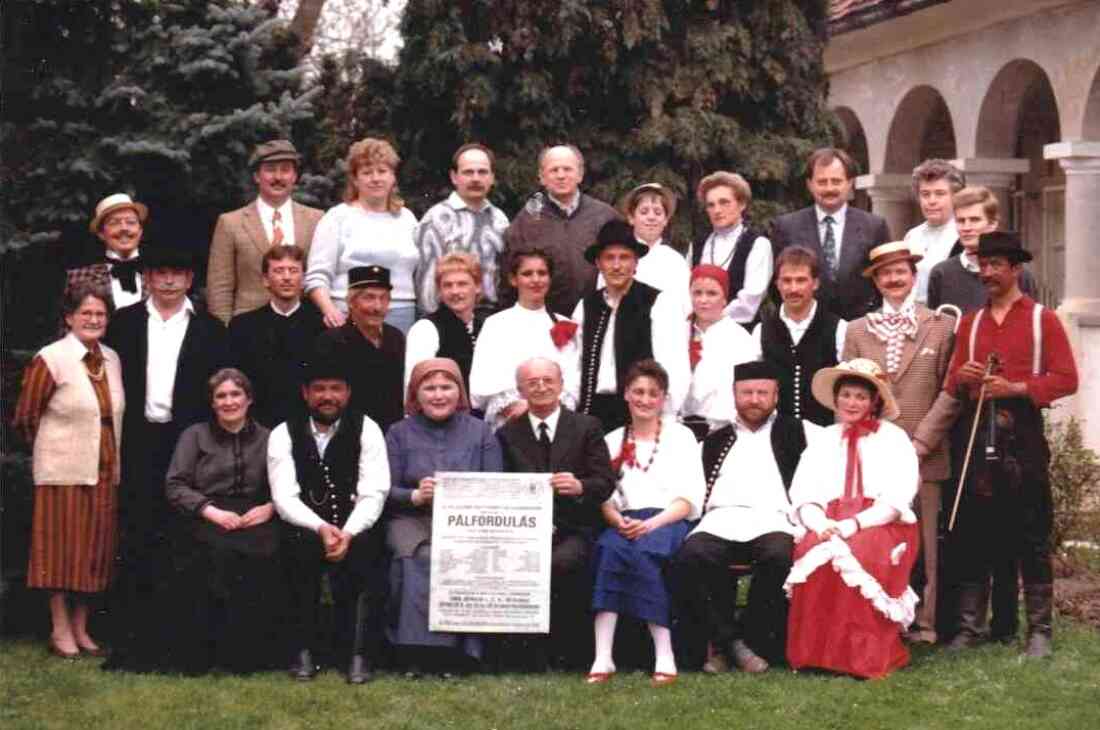 Reformierter Leseverein: Theaterstück "Pálfordulás" 1989