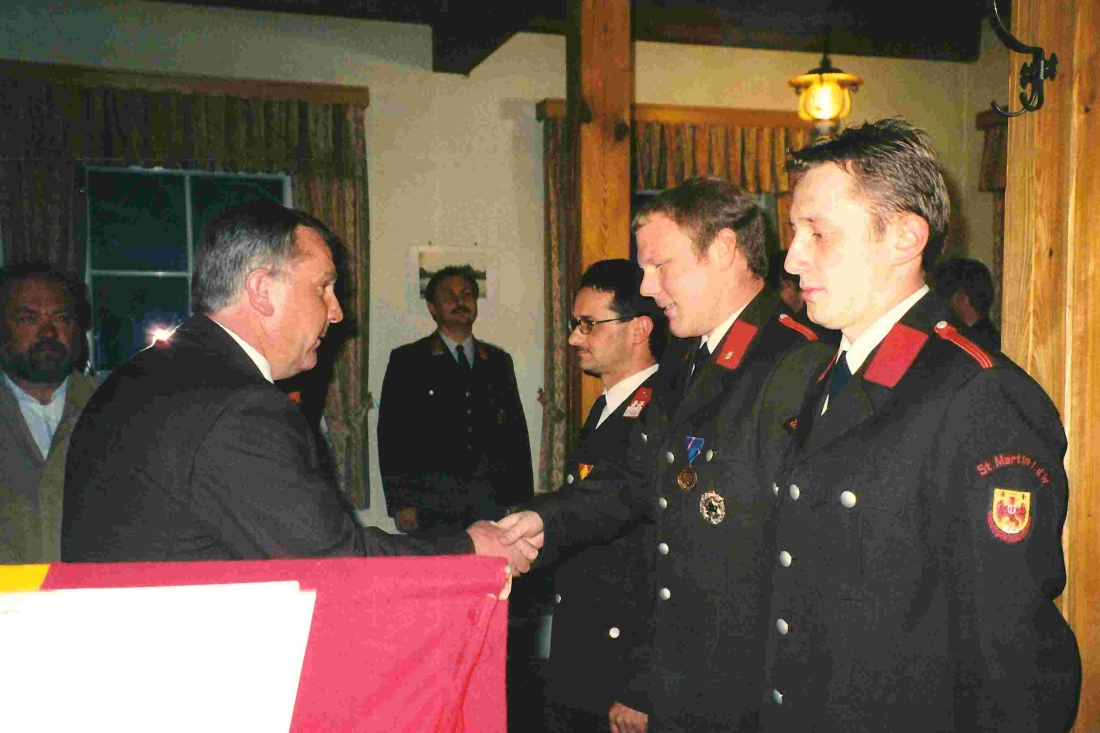 St. Martin: Jahreshauptdienstbesprechung 2002 der Feuerwehr - Guger/Ratz/Javorits/Pongracz