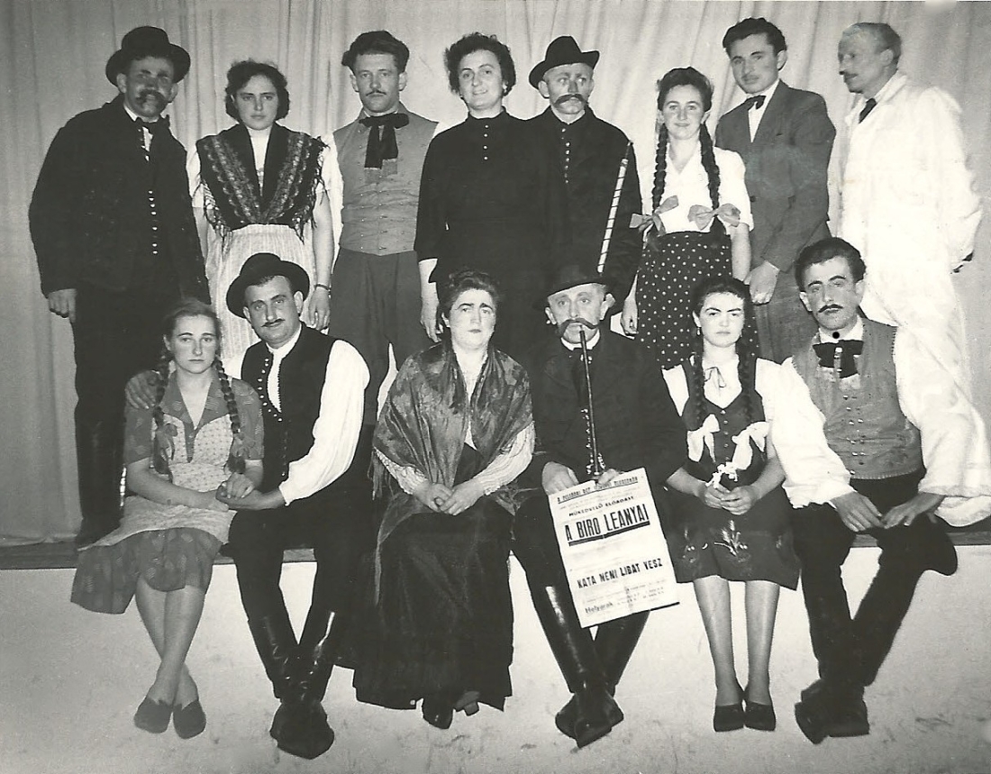 Theateraufführung des reformierten Lesevereins "A Biro Leanyai" 1956 - Benkö/Kollar/Szabo/Merth/Hegedüs/Muth/Pathy/Osvald/Sterniczky/Kren