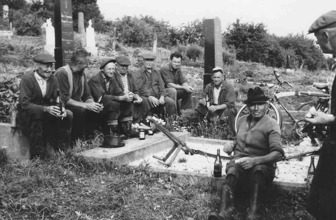 Reformierter Friedhof - Mäharbeiten