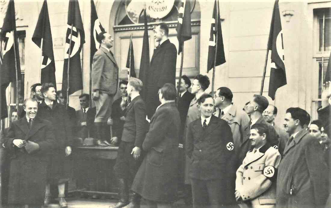 NAZIS - Feber 1938: Kundgebung der Nationalsozialisten mit ca. 8.000 Teilnehmern am Hauptplatz (Portschy/Goger/Böhm)