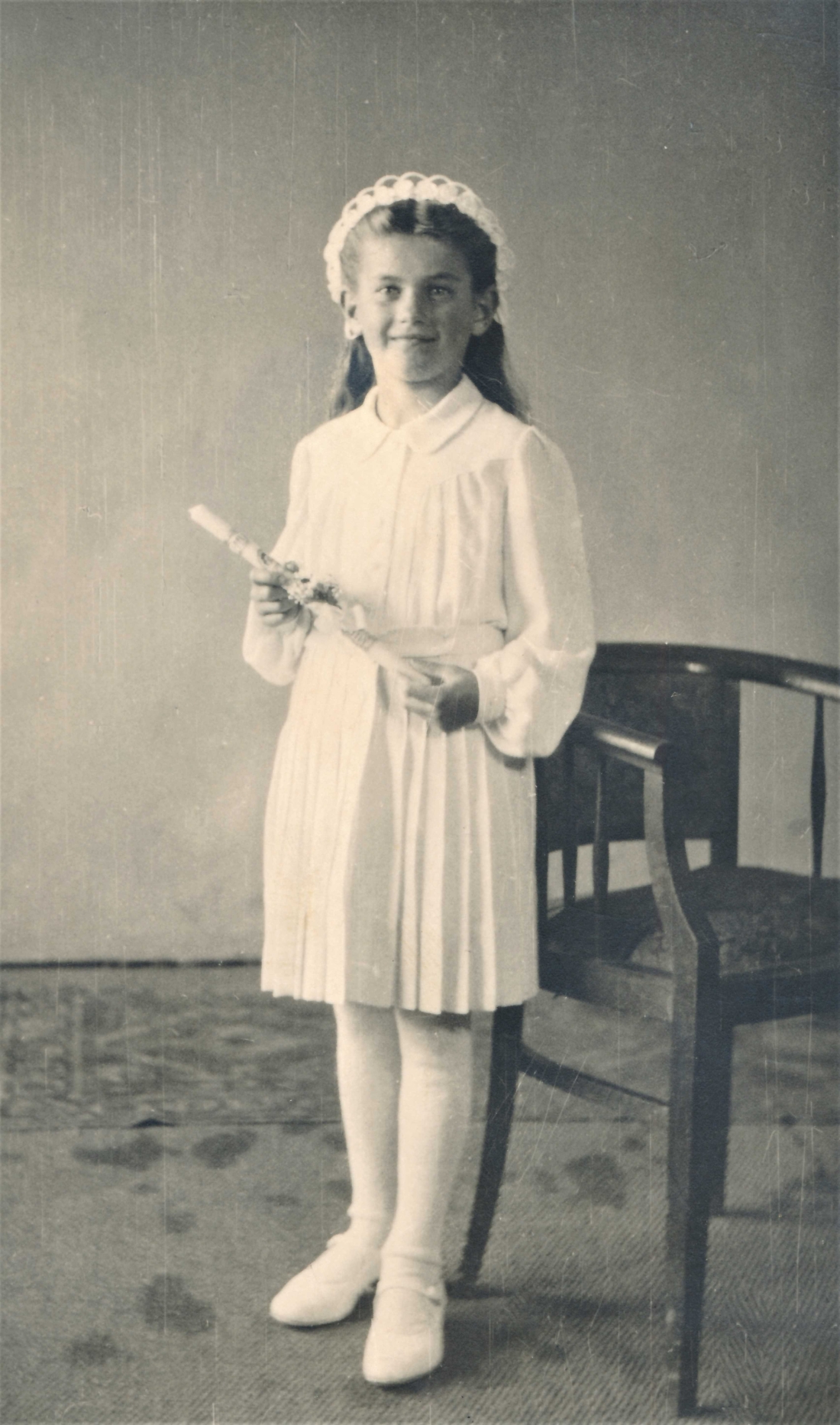 Röm. kath. Pfarre: Erstkommunion Gisela Ritter (verh. Krutzler, *1936)