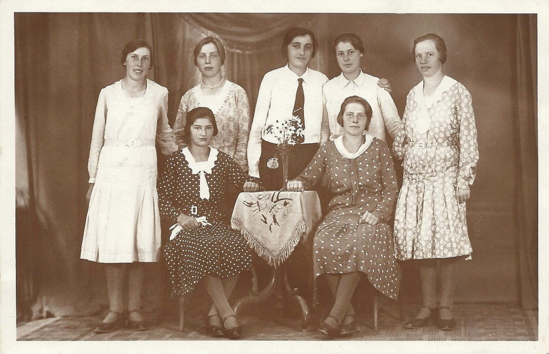 Gruppenbild einer Oberwarter Frauenrunde - Pigler/Nachtnebel/Wacholder/Frey/Palank/Gabriel