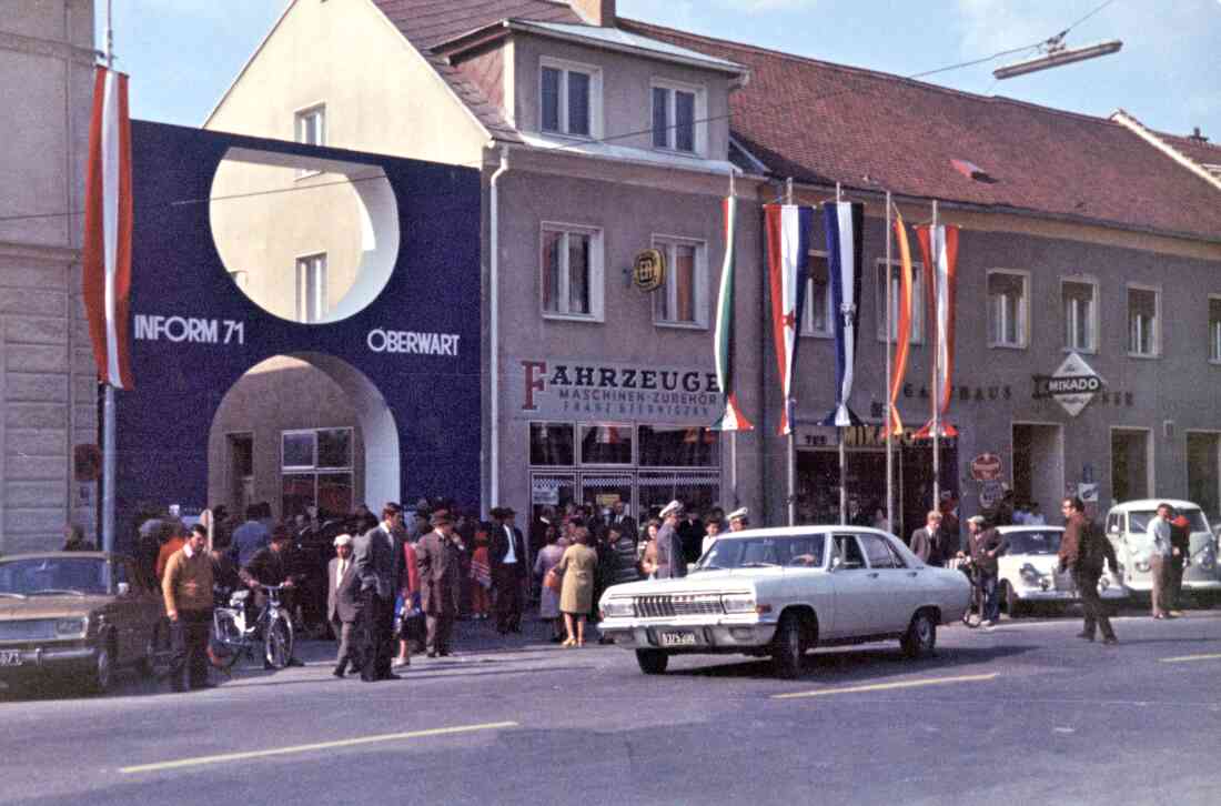 1. Inform in Oberwart ( Eingangsbogen / Hauptplatz 8d) - Geschichte der ersten Jahre