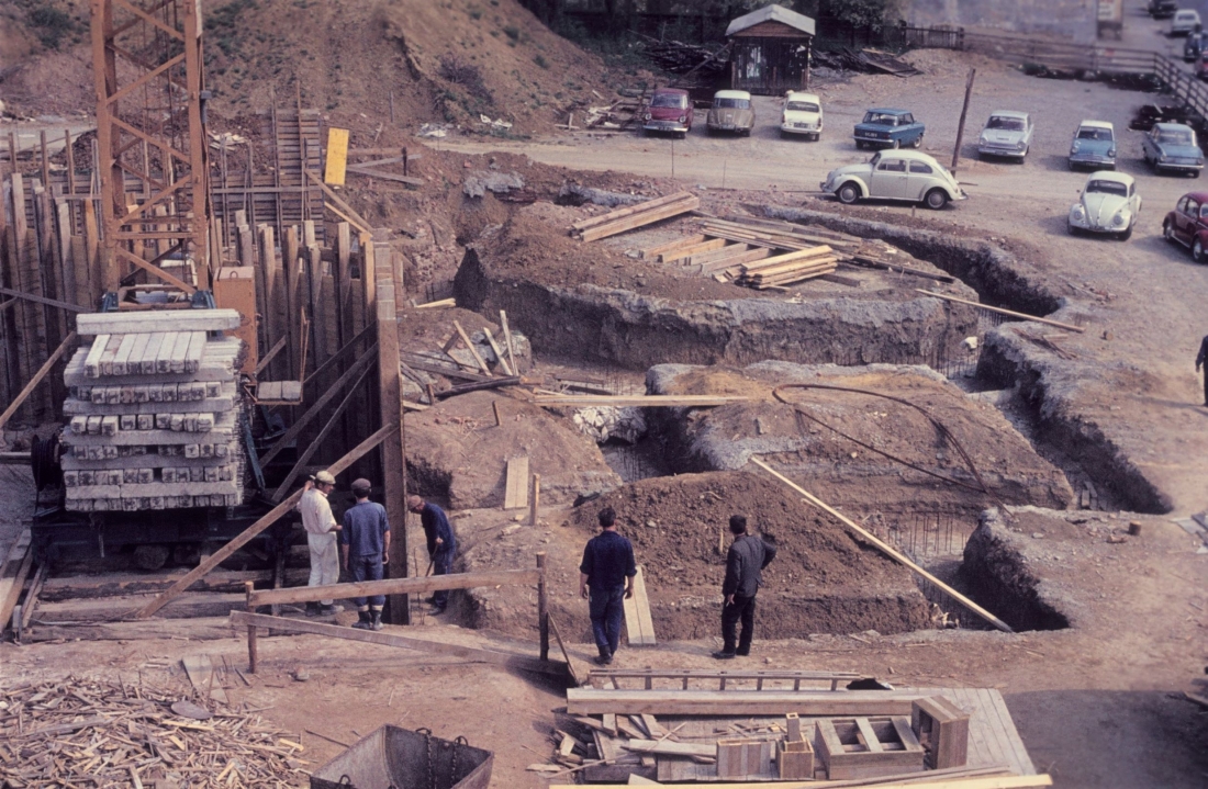 Bau der neuen röm. kath. Osterkirche