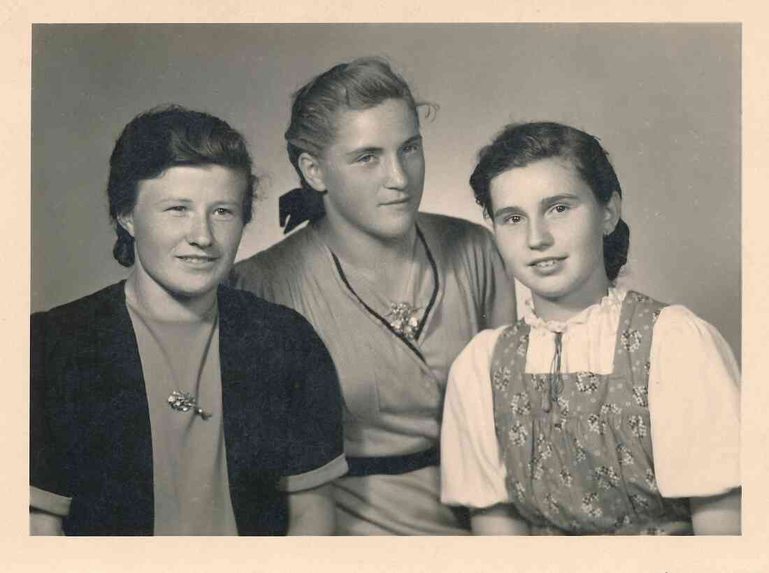 Drei Freundinnen - (Szelinger/Adorjan/Fülöp/Karlovits)