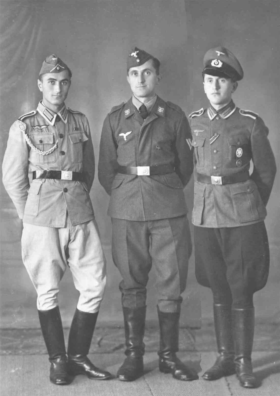 Ernst, Josef und Karl Tölly als Soldaten der Deutschen Wehrmacht - Portrait