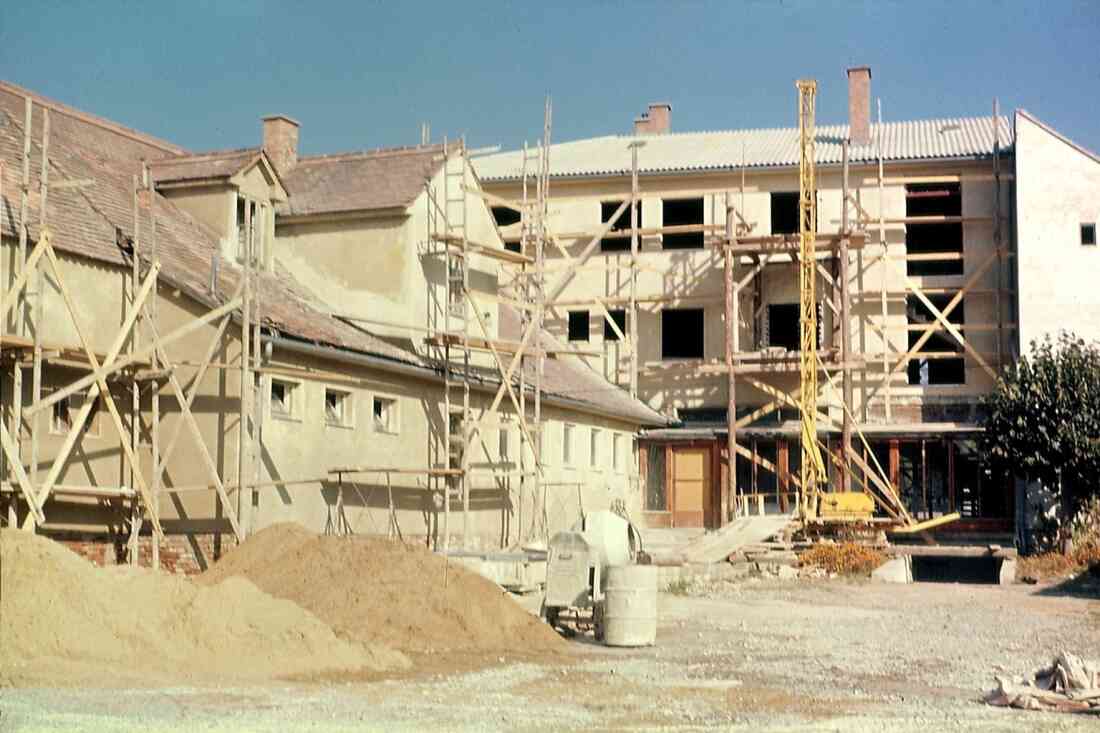 Umbau und Aufstockung Gasthof zur Weintraube - Andreas Seper (Hauptplatz 2)