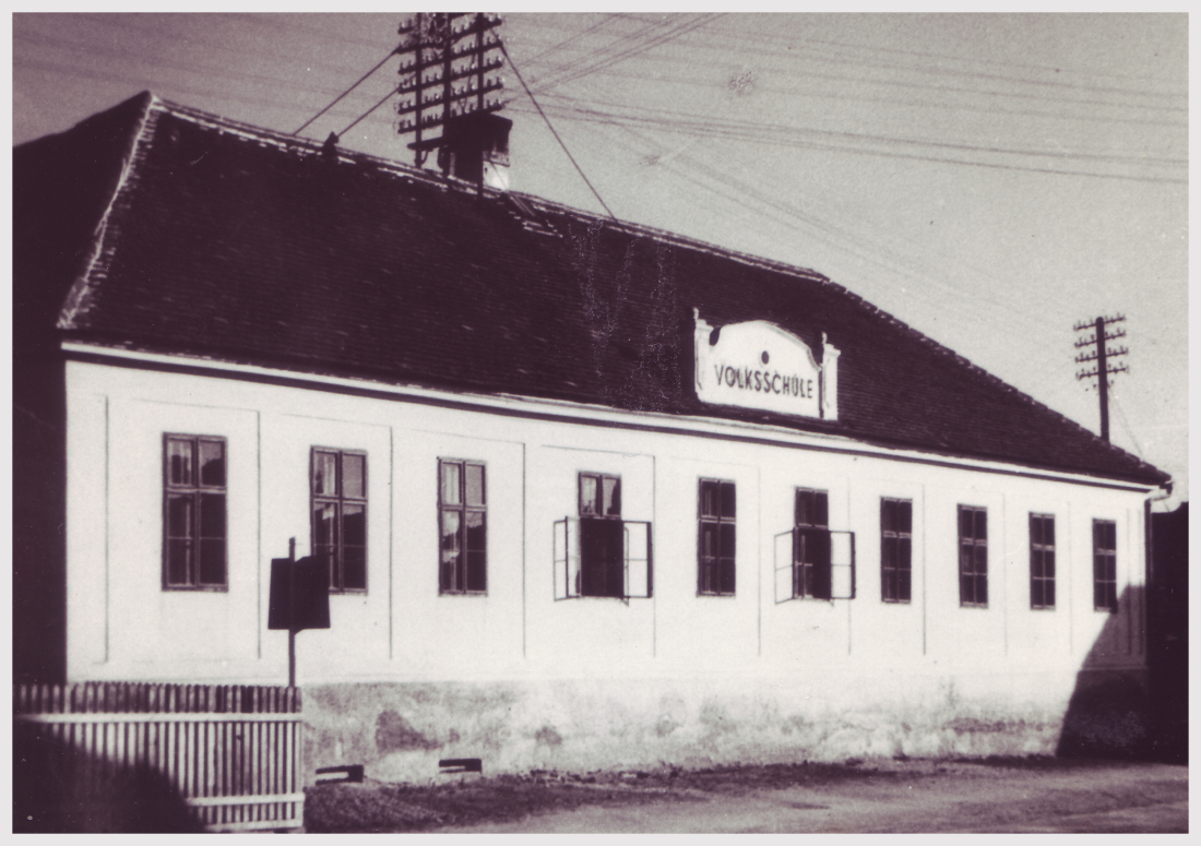 Röm. kath. Pfarre: Volksschule