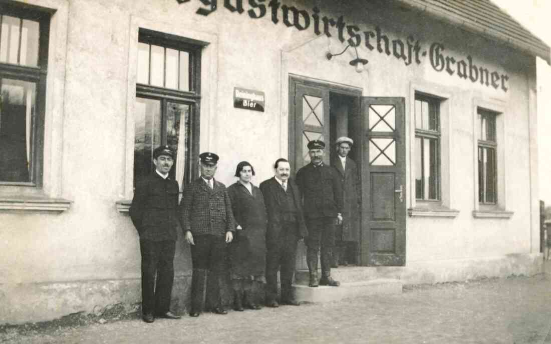 Bahnhofsgastwirtschaft Grabner (Bahnhofstraße 8)