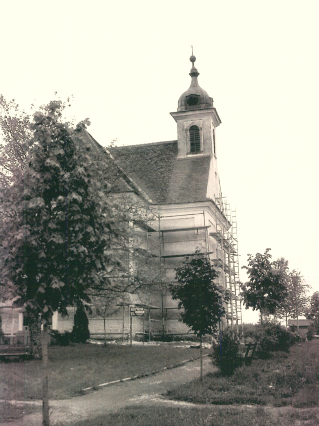 Die röm. kath. Pfarrkirche St. Martin: Renovierung 1972