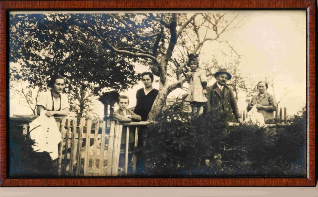 Familie Benkö - Wächterhaus 14 in der Warthenau (auch Wartenau - OW 652/heute Parkplatz gegenüber Augasse 4)