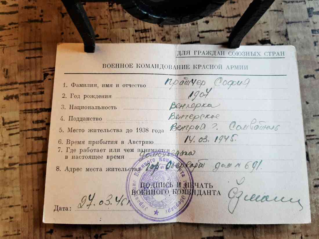 Sofie Pratser: Legitimationskarte des Militärkommandos der Roten Armee in Oberwart