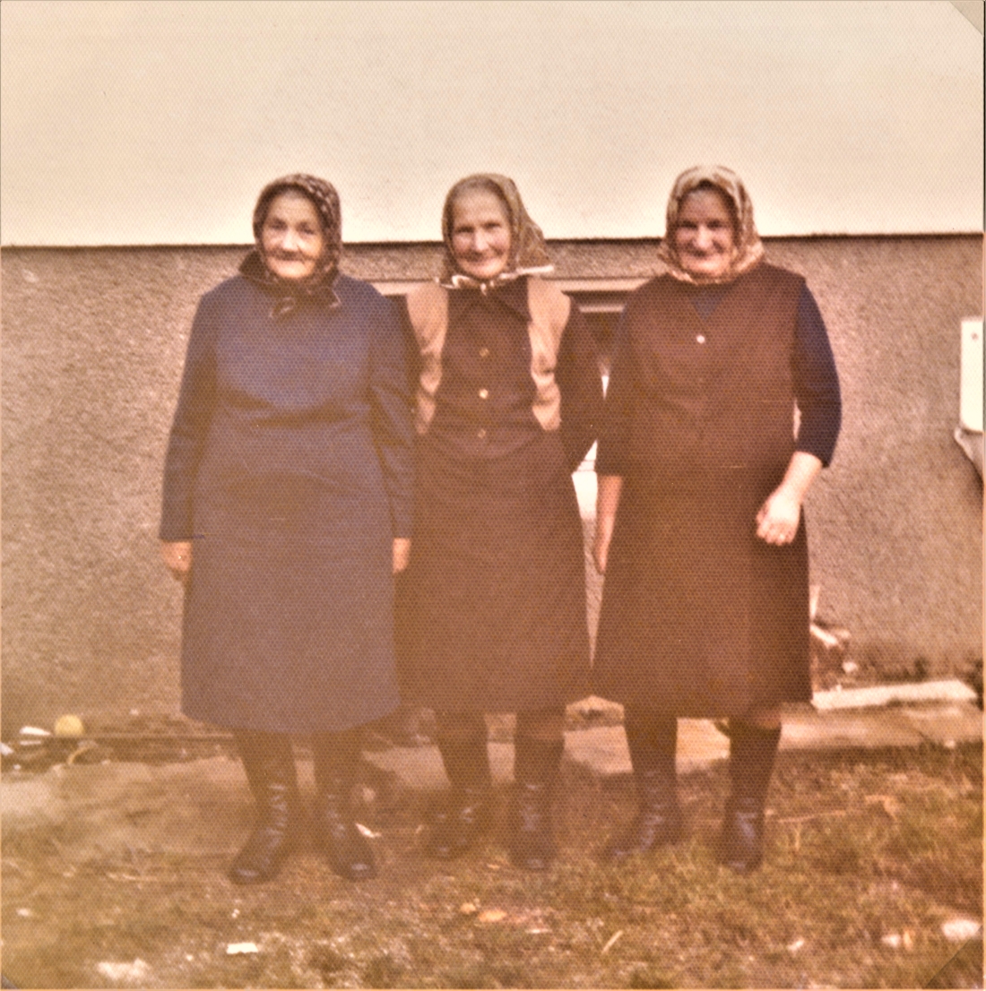 Zum 70-er Elisabeth Tölly (geb. Baliko, *1906 / +1993): Geburtstagsbesuch - Kren / Tölly / Baliko