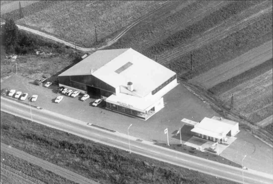 Mercedes-Benz-Werkstätte der Firma Schranz (Grazer Straße 111)