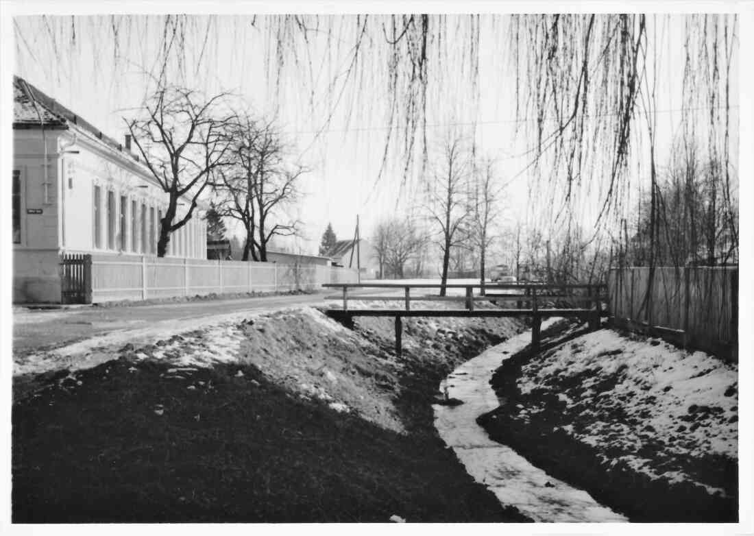 Badgasse mit Wehoferbach