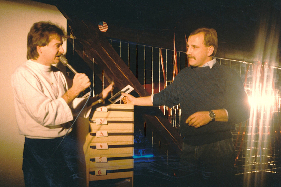 Ladenspiel in der Diskothek "Eldorado"(Linkes Pinkaufer 40) - Kracher/Renner