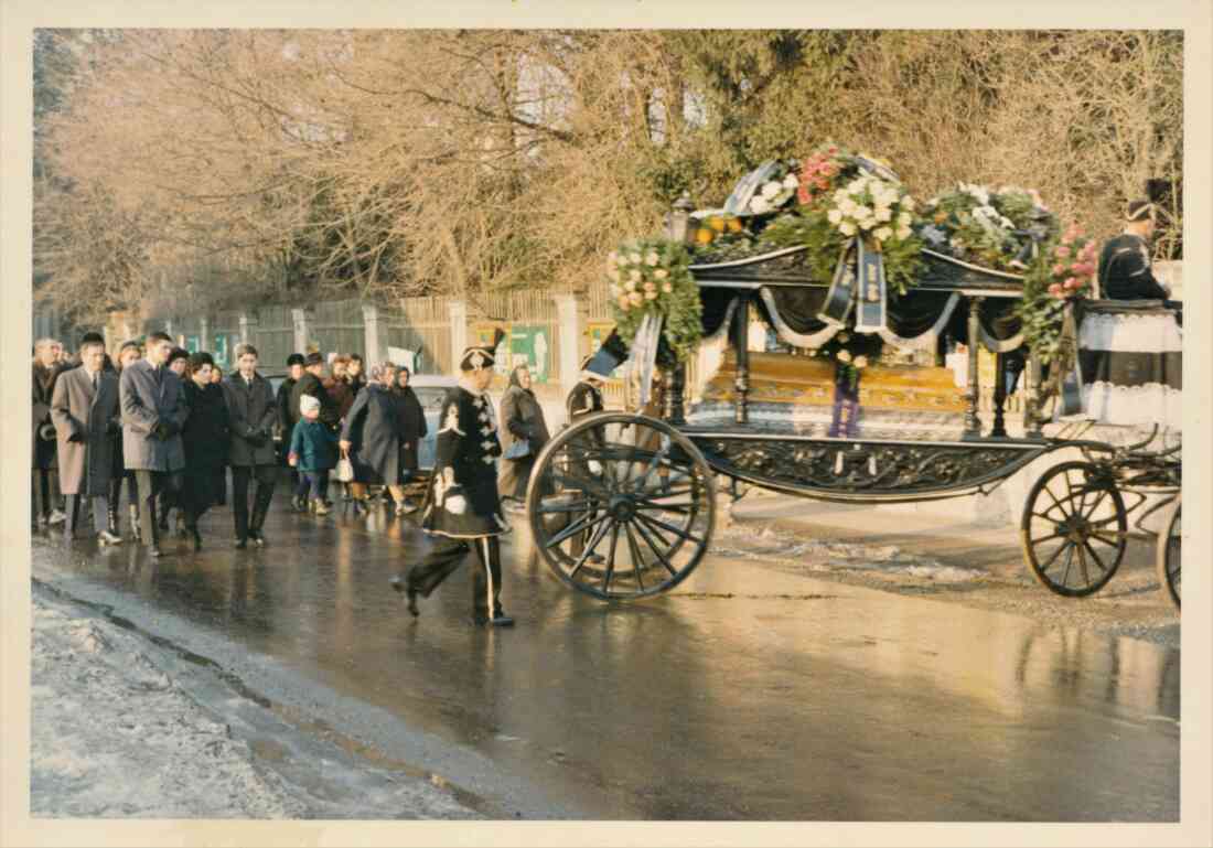Begräbnis Josef Tölly (*1913 / +1968) - evang. AB