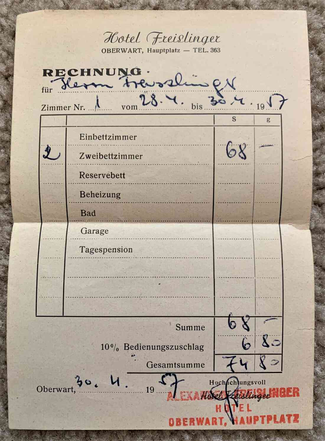 Receipt for hotel - Rechnung Hotel Freislinger