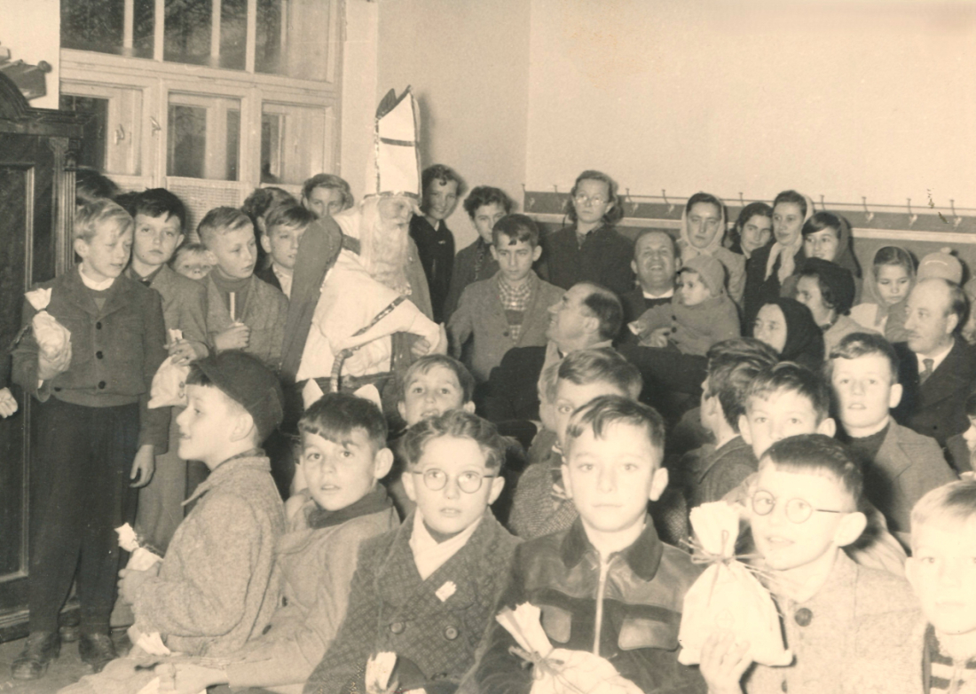 Röm. kath. Pfarrheim: "Der Nikolaus kommt"