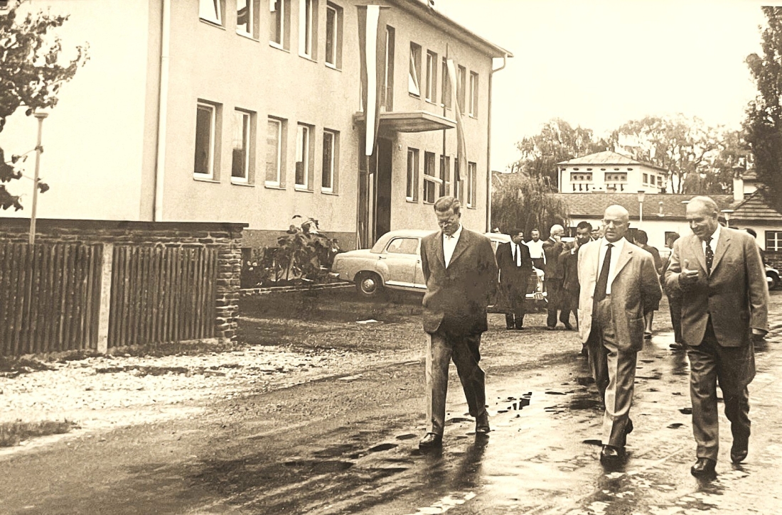 Beriebsbesuch der Bewag von Bundesminister Anton Proksch - Wölfer/Karpellus/Sinowatz/Horvath