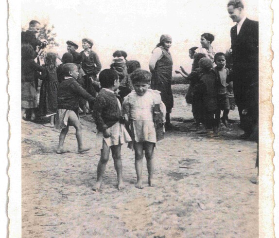 Kinder in der 1. Romasiedlung in der heutigen Mühlgasse "Zigeunerkolonie" 1857/76 - 1939