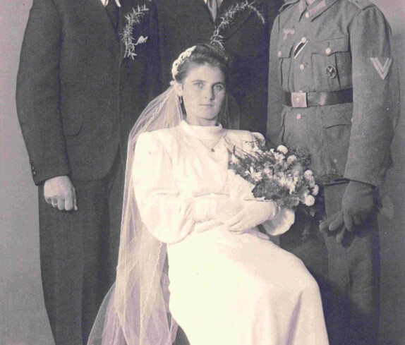 Hochzeit Samuel Pongracz (*1910/+1979) und Ida Miklos (*1914/+2007) - Raimundgasse 41