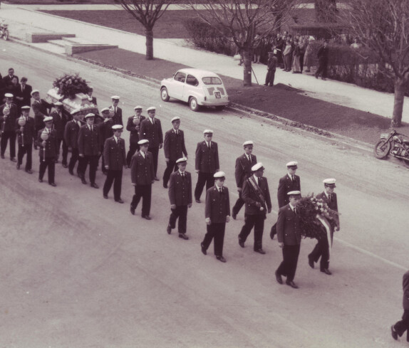 Stadtkapelle Oberwart: Begräbnis des Gründungkapellmeisters Johann Kappel am 8. April 1960 (röm. kath.)