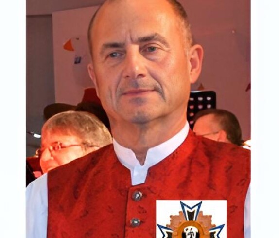 Stadtkapelle:  Mag. Christian Schober wird als erstes Mitglied in der Vereinsgeschichte für seine 50-jährige Mitgliedschaft mit dem Ehrenkreuz in Bronze ausgezeichnet